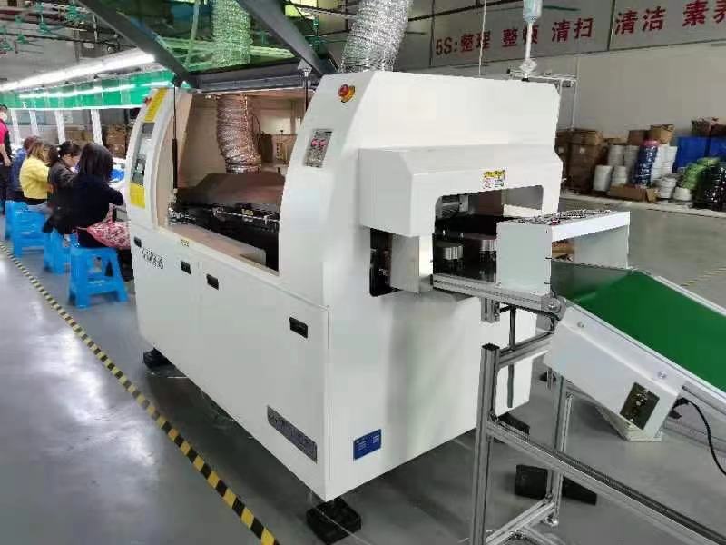 波峰焊機(jī)的分類(lèi)有哪些，有什么區(qū)別